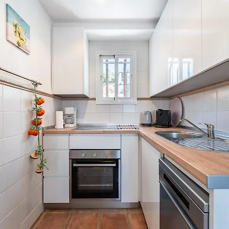 Beautiful Townhouse Close To Fuengirola 別荘 *